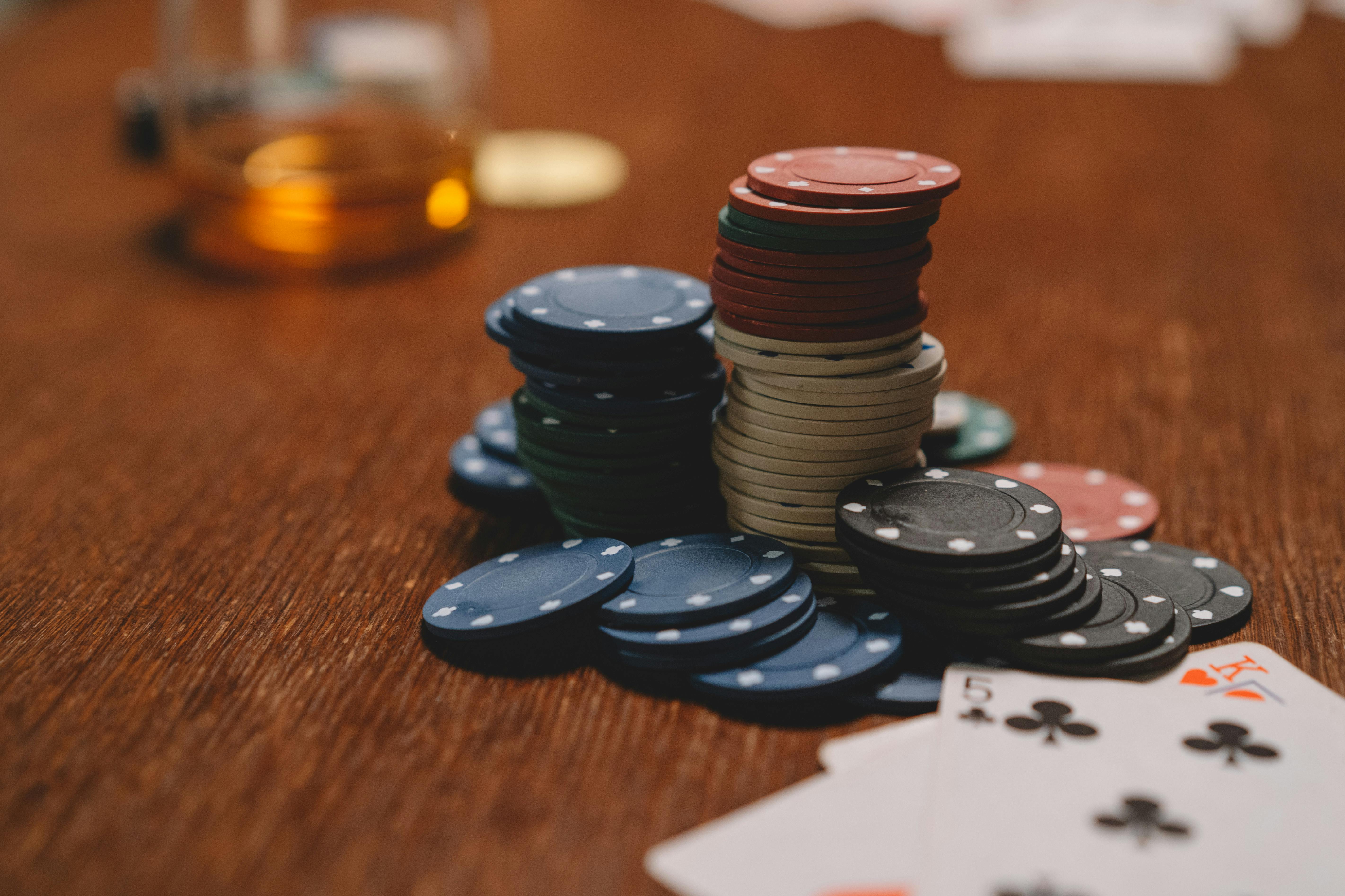 Live Poker